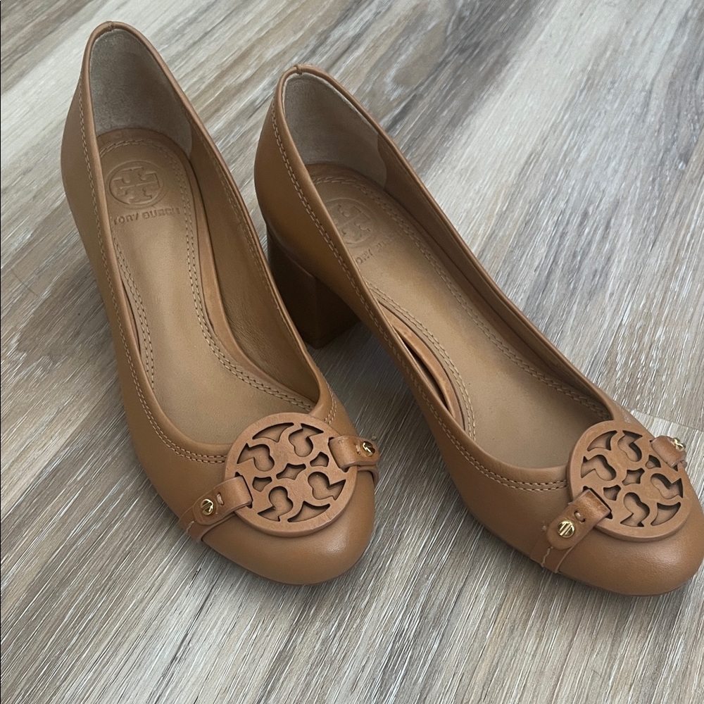 Tory Burch Brown Leather Heels Size 5